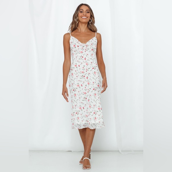 Hello Molly Floral Traci Midi Dress in White and Pink - Size Small NWT - Picture 1 of 8